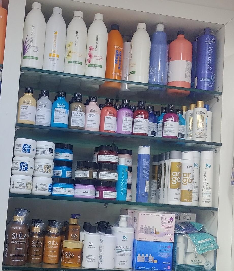 Premium Makeup Products at Best Cosmetic Store in Vepery