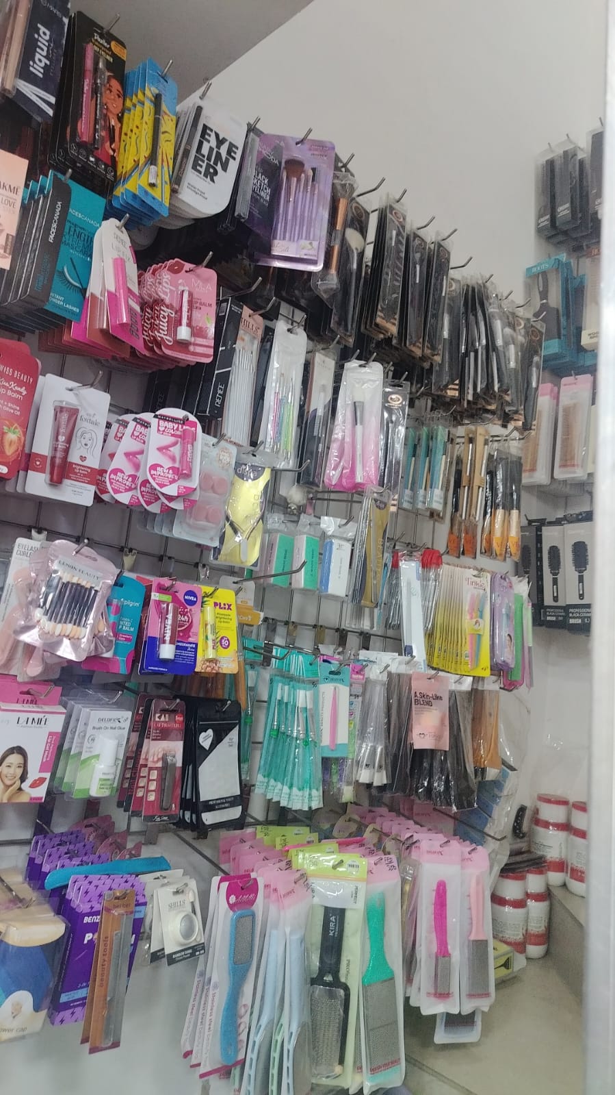Skincare and beauty products wholesale Chennai